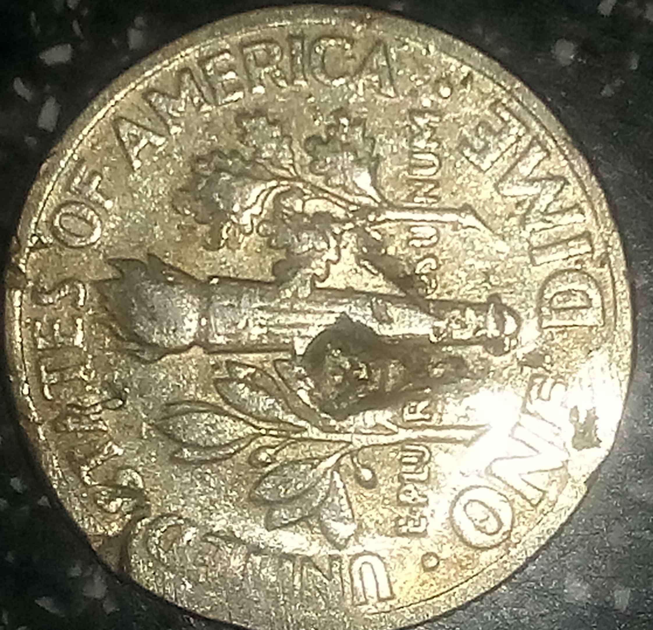 2000-P-Dime-Mint-Error-Or-Damaged?