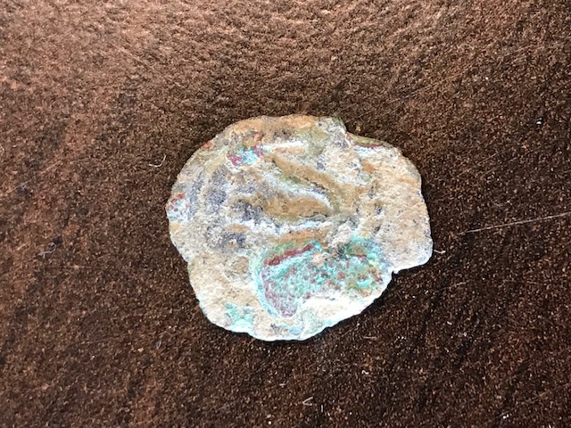 ID-Help:-Coin-With-Three-Pronged-Symbol?
