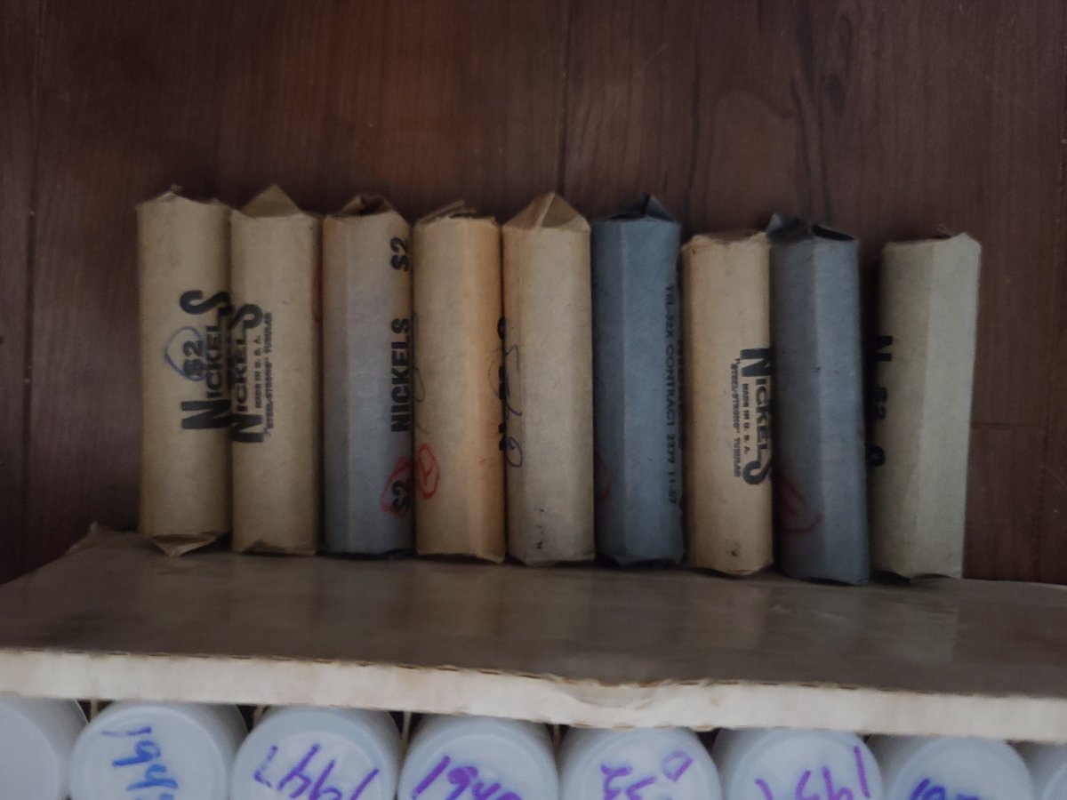 Rolls-Of-Jefferson-Nickels-1940-1962.-Is-There-A-Market-For-Selling-Them?