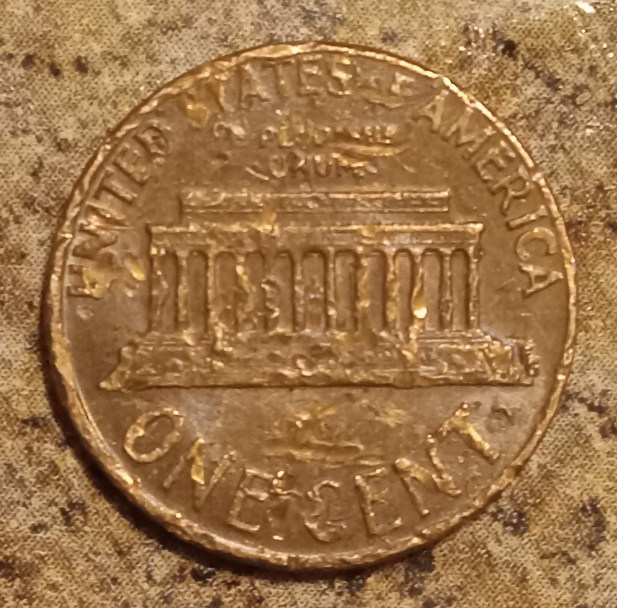 1973-D-Mint-Penny-Error-Or-What-Is-Going-On-Here?