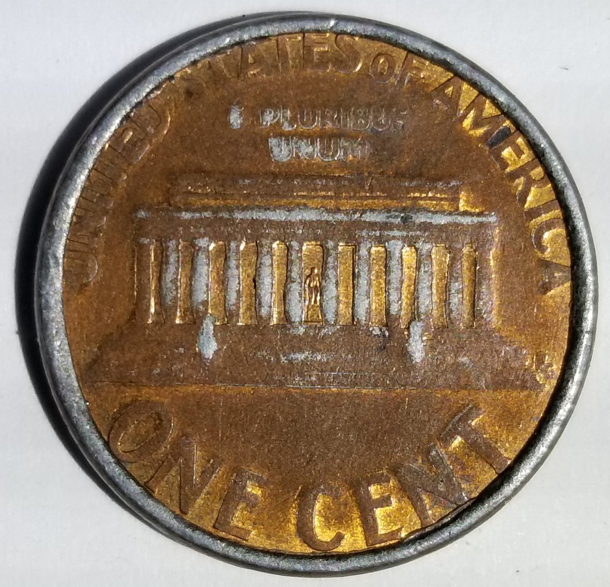 2005-LMC-What-Is-Going-On-With-This-Coin?