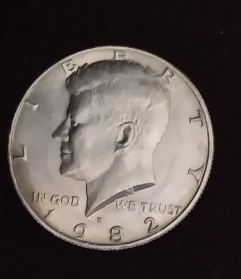 Are-These-1982-D-Half-Dollars-Worth-Getting-Graded?