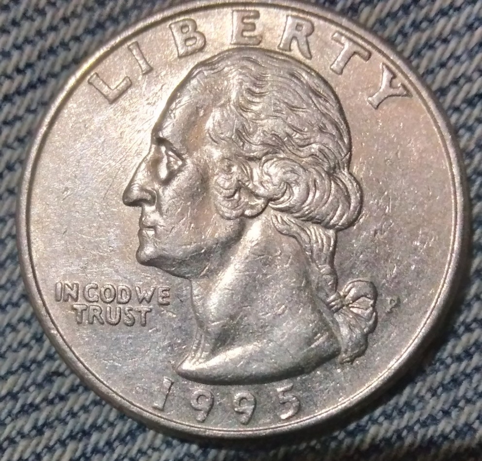 Can-Anyone-Tell-Me-What's-Going-On-With-George's-Eye-On-This-1995-P-Quarter?