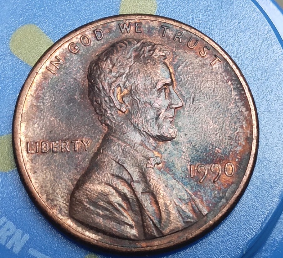 Got-This-1990-Lincoln-Memorial--Penny-Today-Anyone-Else-See-One-Like-This?