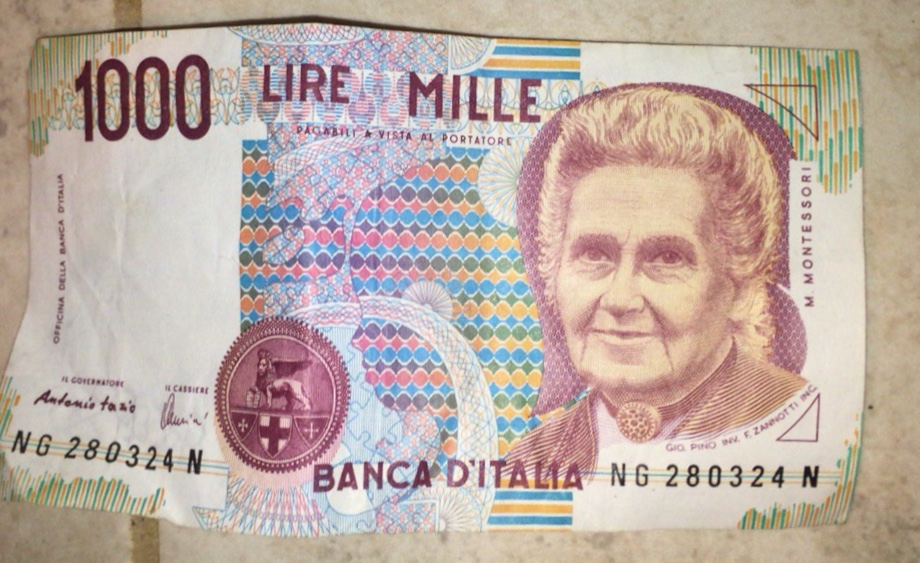 Foreign-Paper-Money-?