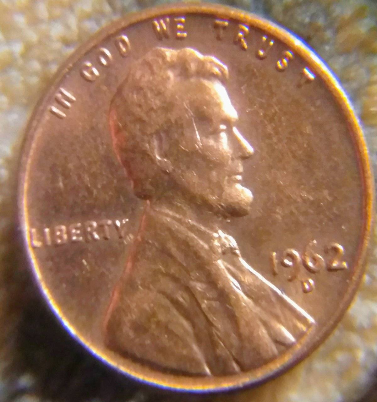 1962-D-Lincoln-Cent-Tiny-Marks-But-Looks-Uncirculated