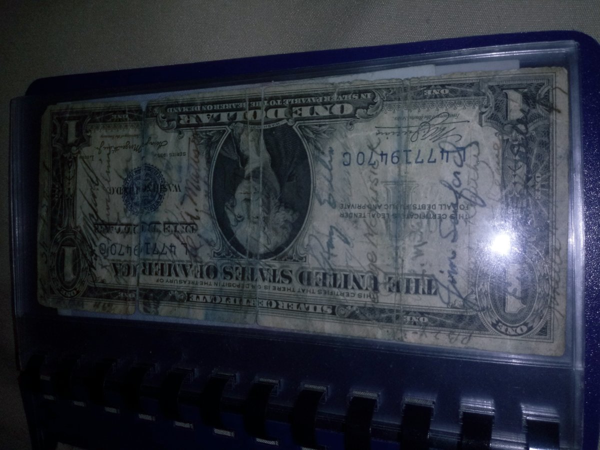 1935-A-Short-Snorter-Blue-Seal-1-Dollar-Bill
