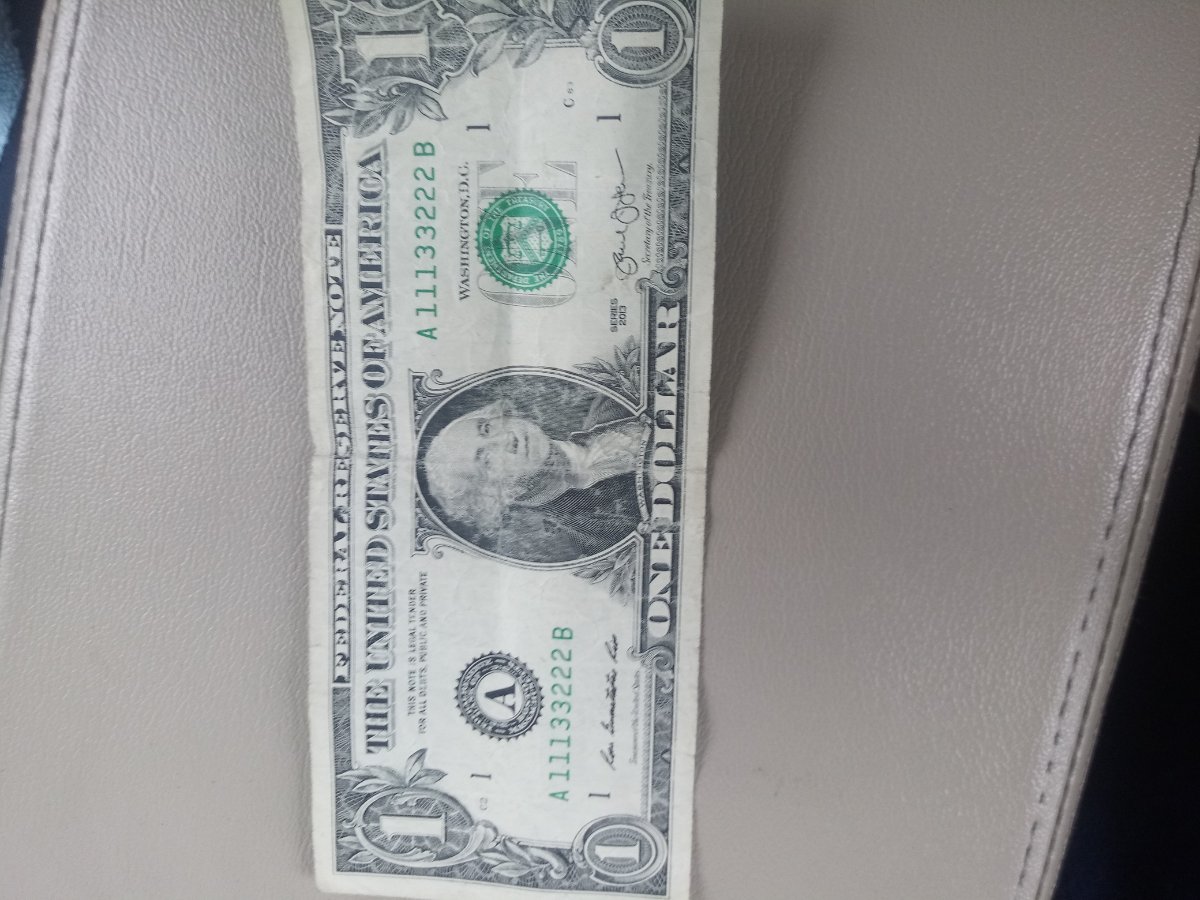2013-One-Dollar-Bill-With-Rare-Serial-Number