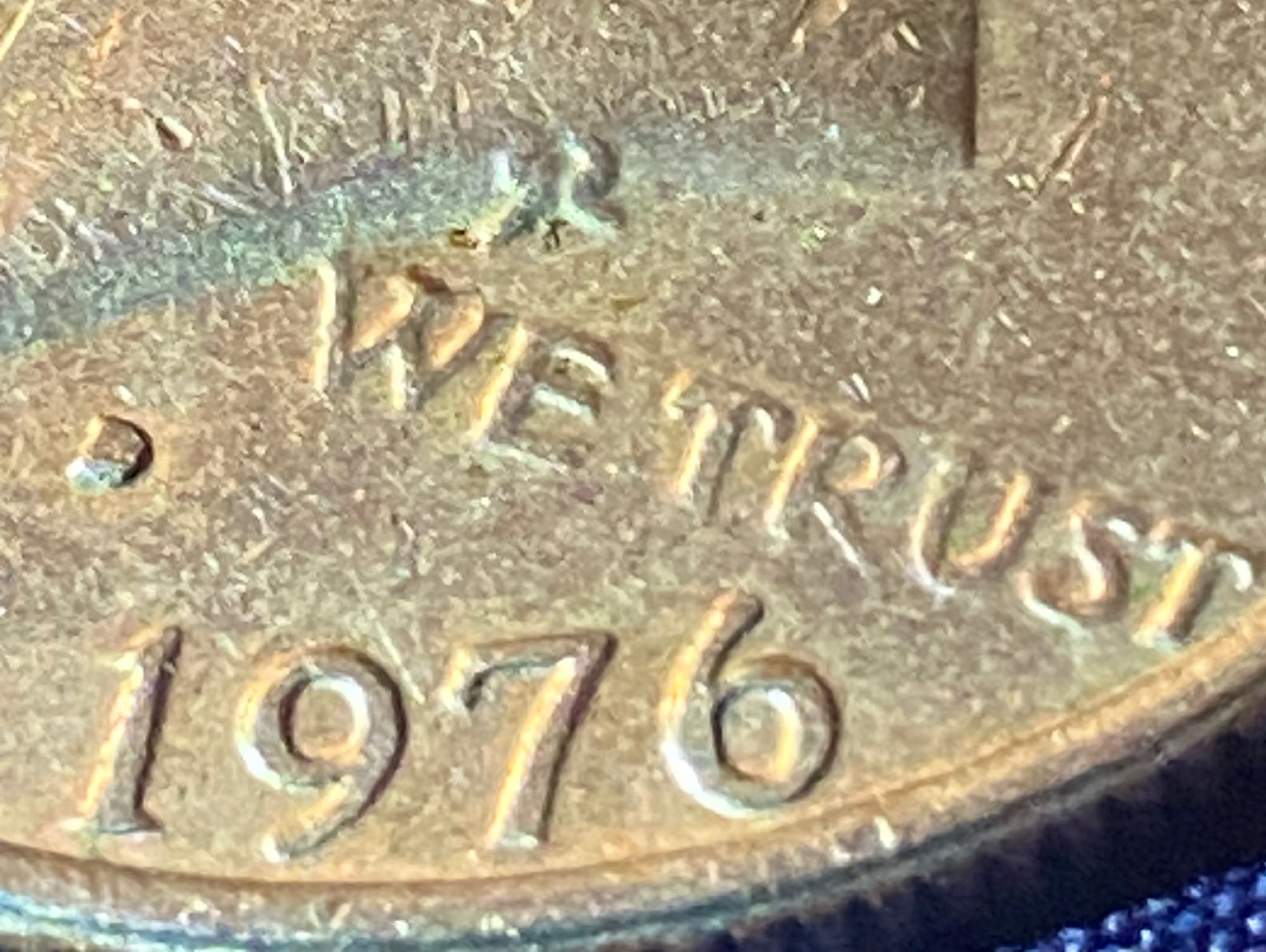 1776-1976-Kennedy-Bicentennial-D-Mint-Half-Dollar
