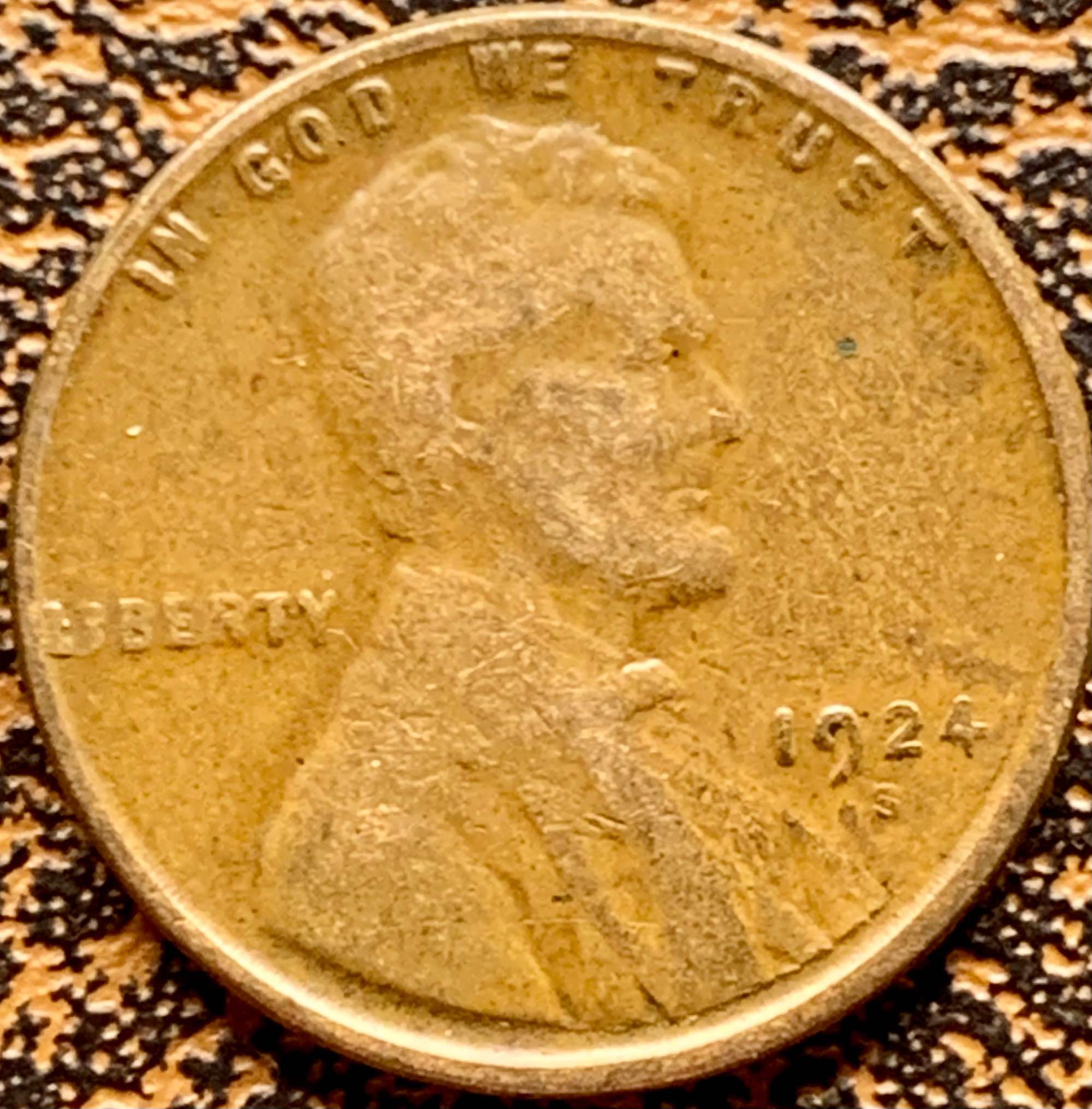 1924-S-Penny.-What's-Wrong-With-The-I-In-Liberty.-It-Looks-Like-A-3