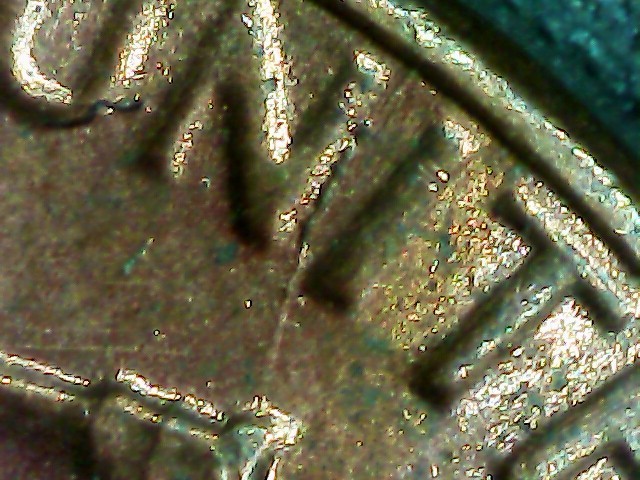 1983-Lincoln-Cent.something-Going-On-Inbetween-The-Pillars-And-Maybe-A-Diecrack?