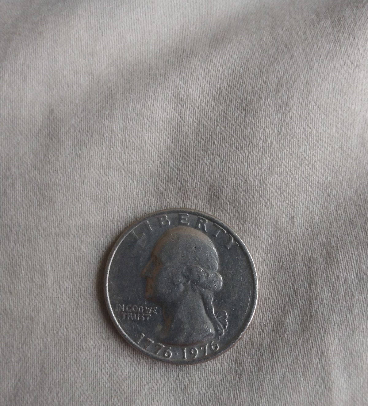 1976-Bi-Centennial-Quarter-Without-A-Mint-Mark