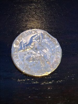 Need-Help:-1976-Quarter-Is-This-An-Error?-Obverse-And-Revers-Cuds?