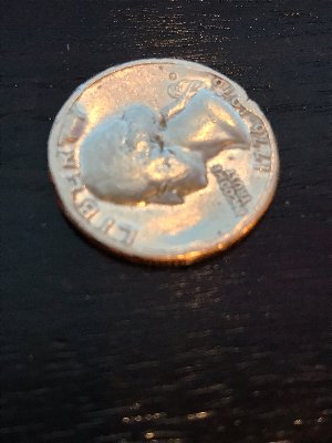 Need-Help:-1976-Quarter-Is-This-An-Error?-Obverse-And-Revers-Cuds?