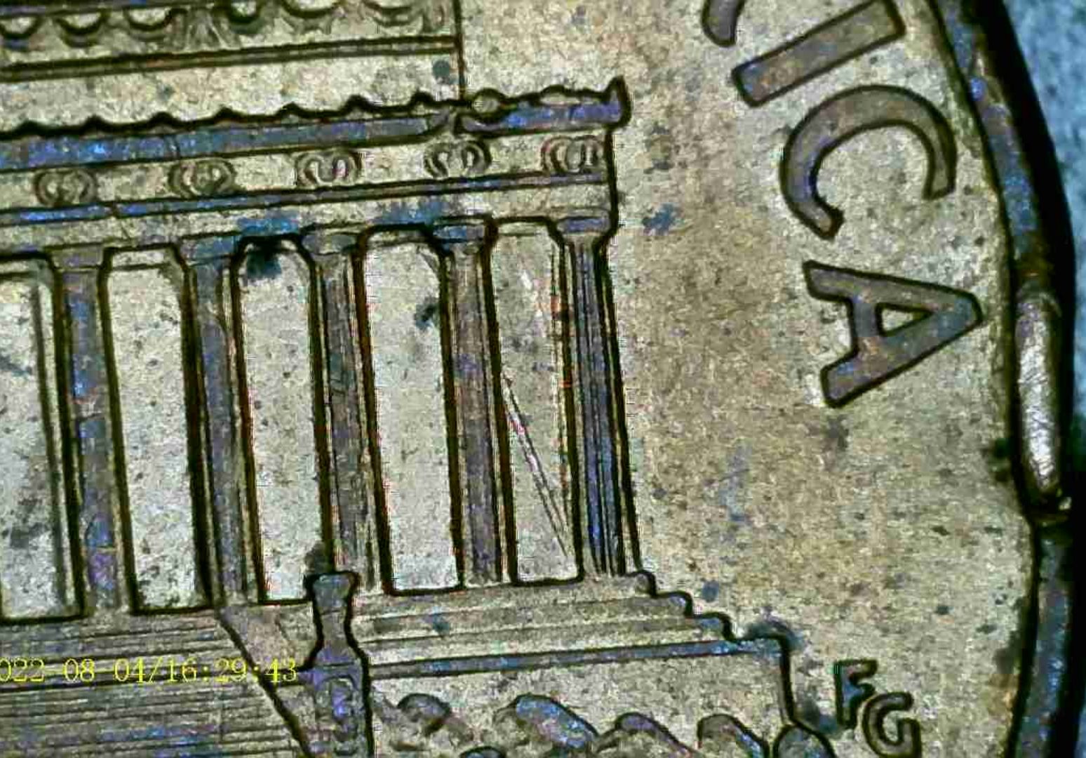 1999-P-Cent-Crooked-Columns?-Gas-Bubbles?-Die-Scratch?-Neat!