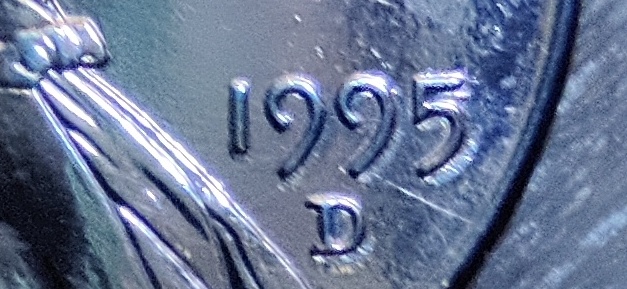 Can-You-Please-Help-Me-Identify-This-1995-D-Cent