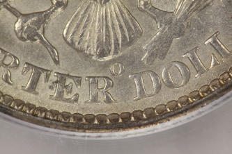 Extreme-Macro-Coin-Photography