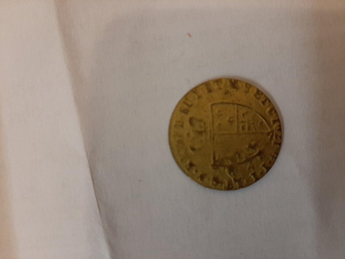 Very-Thin-Gold-Coloured-Coin
