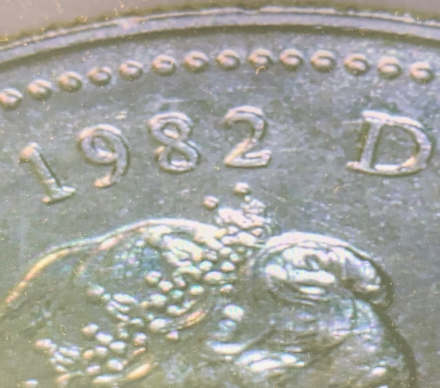 1982-Confederation-Dollar-Small-Jewels-Or-Regular?