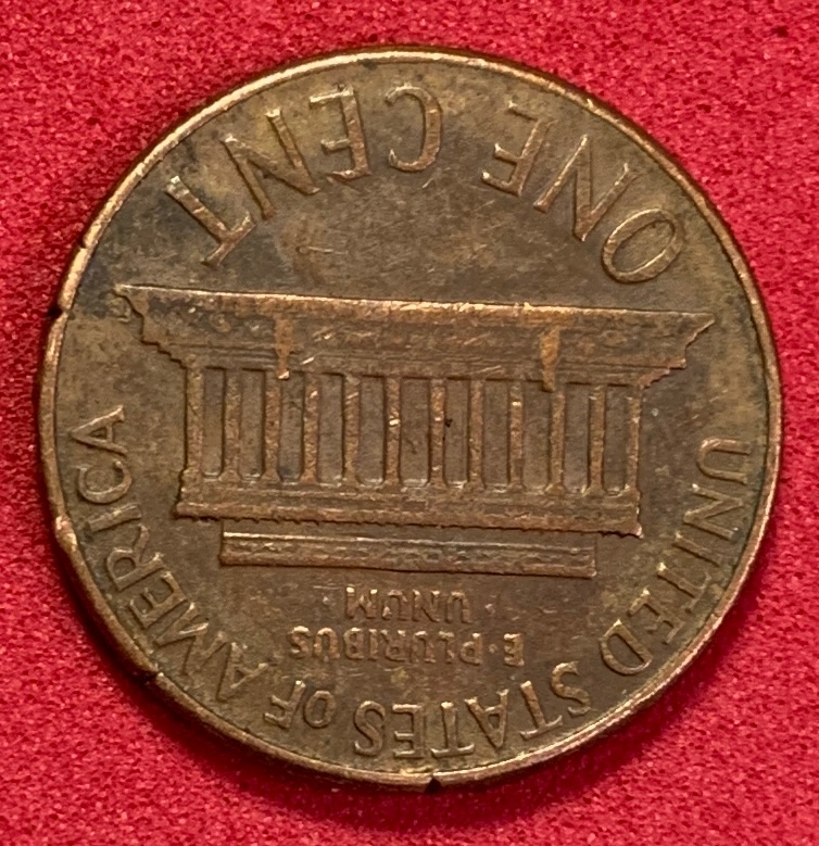 What-Is-Going-On-With-This-1968-D-Penny-Rim?