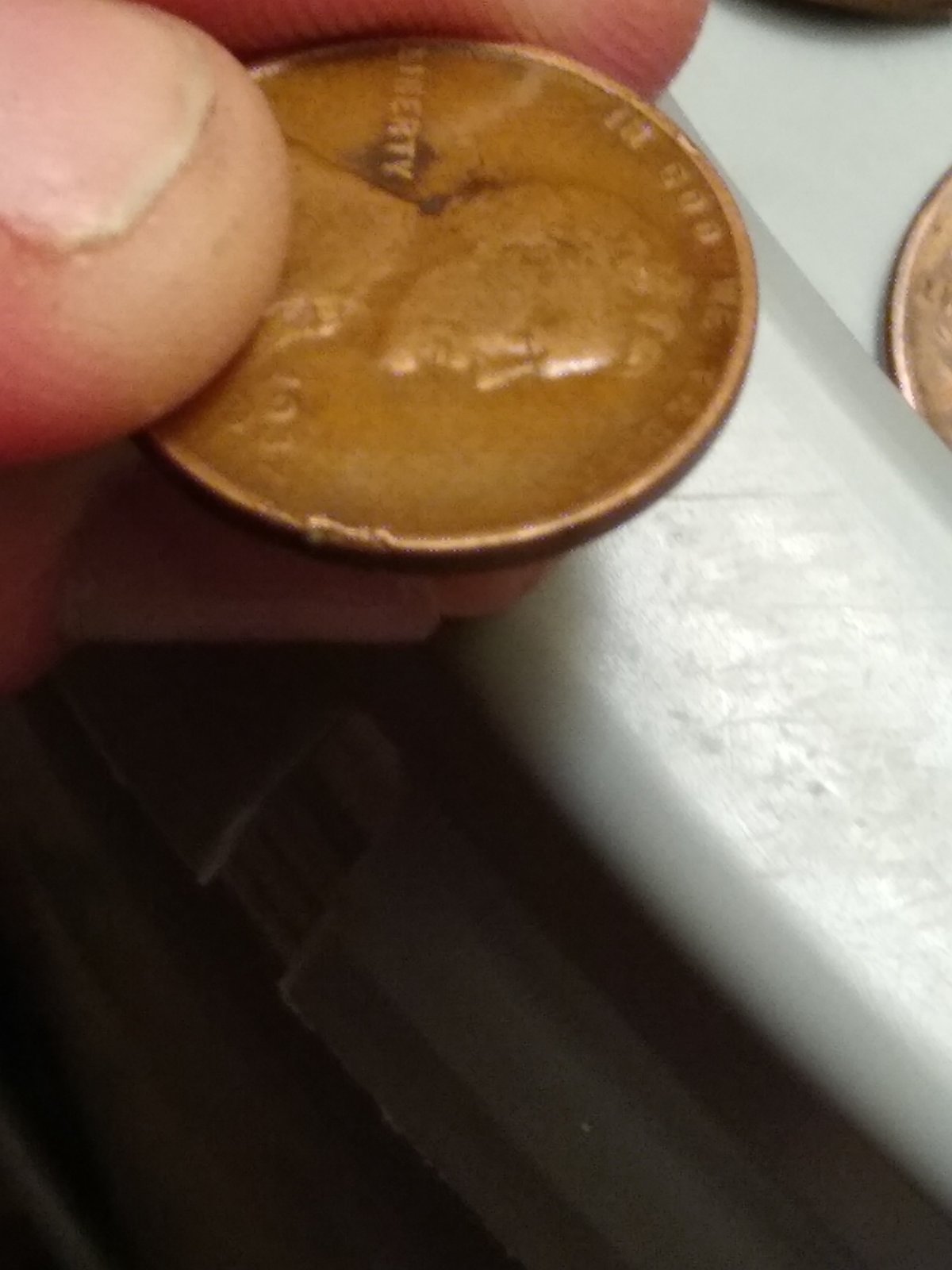 Help-On-A-1937-Lincoln-Coin
