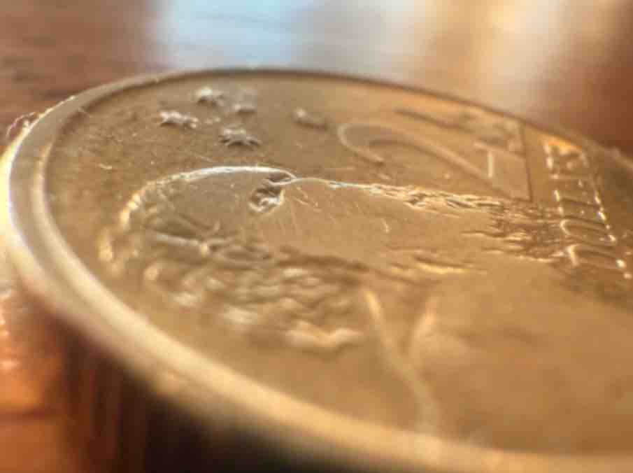 Unknown-Error-On-$2-Aust-Coin