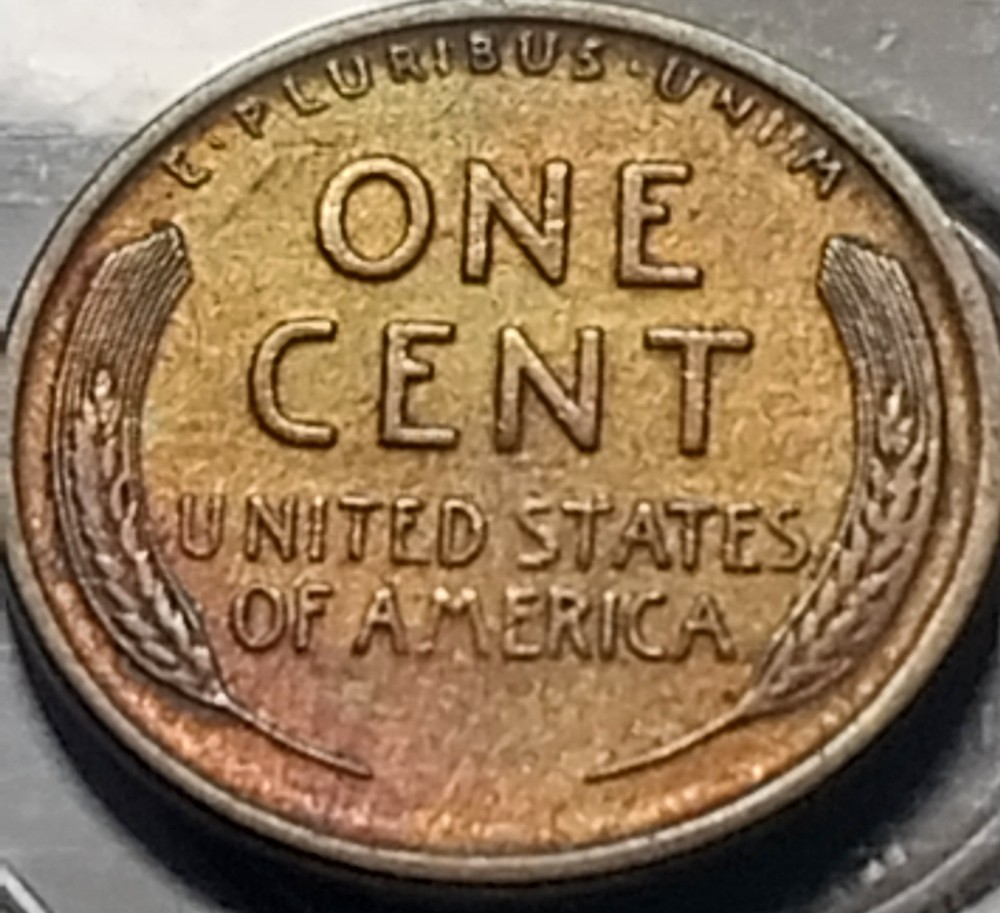 1919-S-Lincoln-Wheat-Cent-With-Some-Interesting-Color-/-Toning?