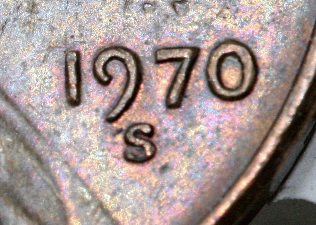 1970-S-Penny-With-A-Shadow-S