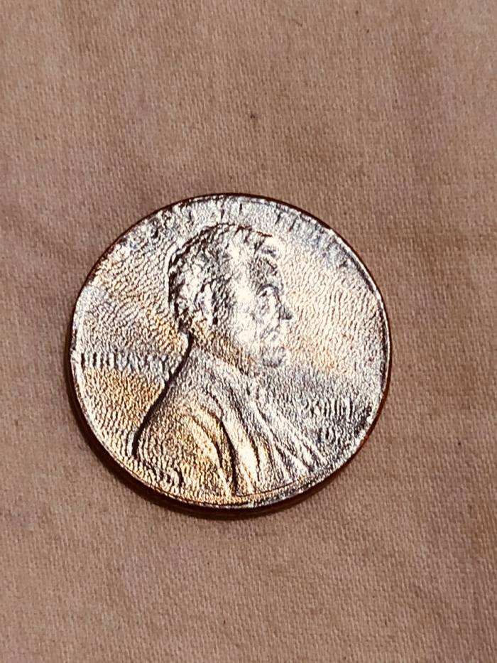 Unknown-Date-Penny-With-Odd-Silver-Layer