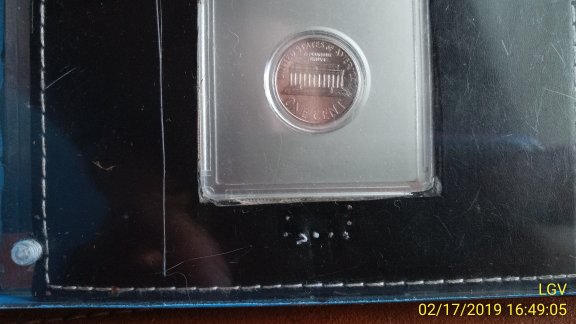 1942-D-Lincoln-Penny-Silver,-Aluminum,-Or-?
