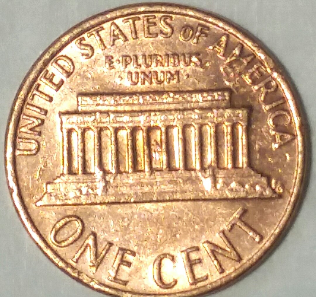 1980-Lincoln-Cent-With-A-Possible-Doubling-Or-Ear-Chip.-Help,-Please!