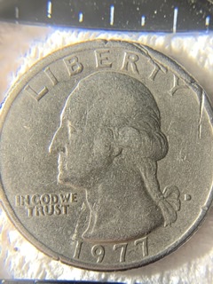 1977-D-Quarter-Error-Or-Damage?