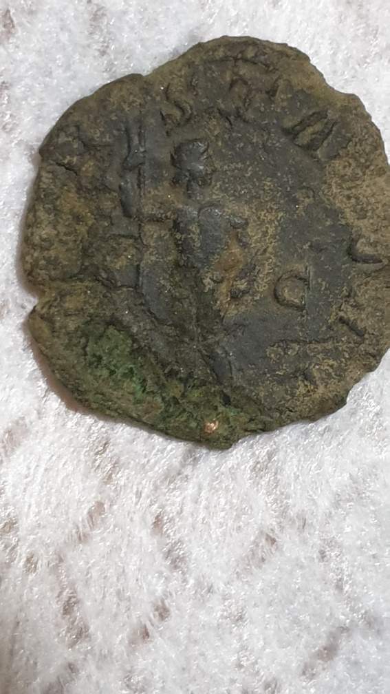 Rome-Sestertium-Damaged
