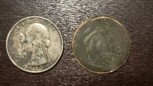 Heres-A-Cool-One..1977-Quarter..possible-Clam..reverse-Completly-Separated