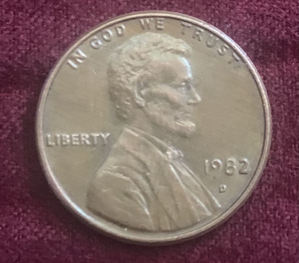 Is-This-A-1982-D-Small-Date-Or-Large-Date?-Help-Please