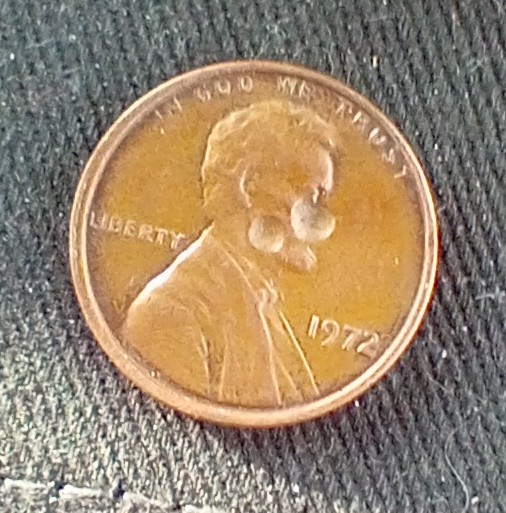 1972-Lincoln-Memorial-Cent---Can-Anybody-Tell-Me-What-Type-Of-Error-This-Is?