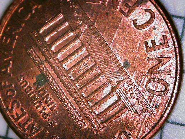 What-Would-You-Call-These-Lines-That-Are-In-The-Field-On-1995-Penny?