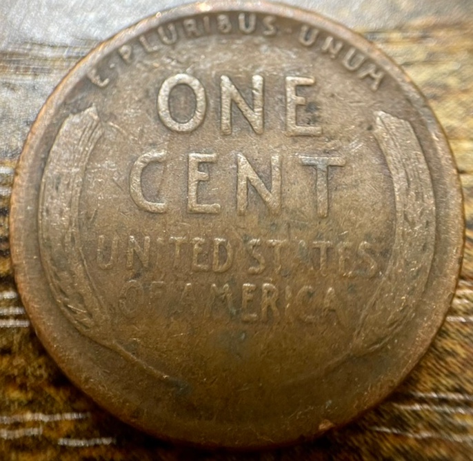 1948-D-Penny---Odd-Looking-Number-8