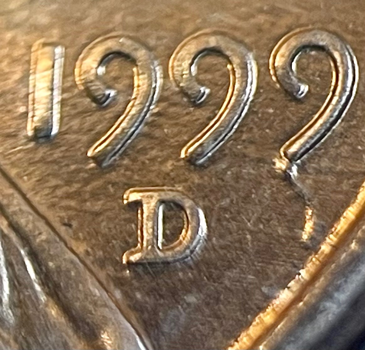 1999-D-Penny---Tail-On-The-Last-9