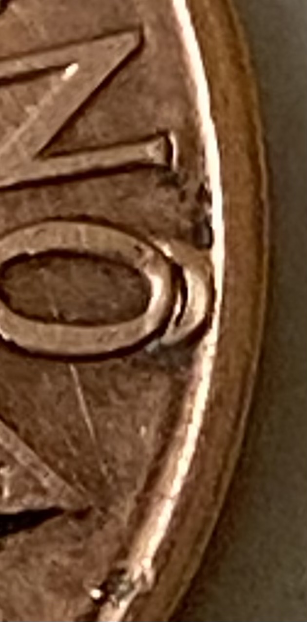 1990-Penny-Double-Die-On-The-Reverse.-Is-This-Penny-A-DDR?-Not-A-Bubble,-Not-A-Bubble-Was-Stamped-In