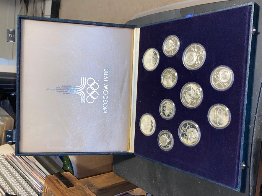 Ambertville-92-Monnaie-De-Paris-10-Coin-Proof-Set--/-28-Proof-Moscow-80coin