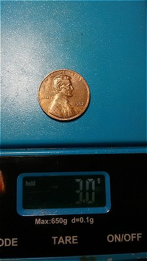 1982-No-Mint-Mark-Small-Date-Penny,-I-Think!!