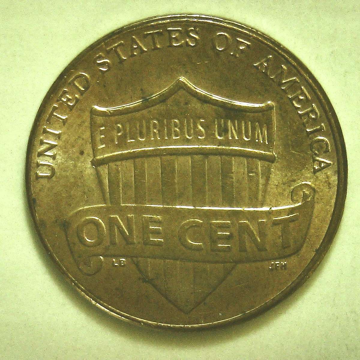 2015-D-Penny-With-A-Part-Of-The-E-Missing-In-Liberty