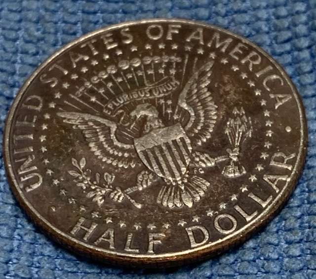 2001-D-Kennedy-Half-Dollar-Clad-Error?
