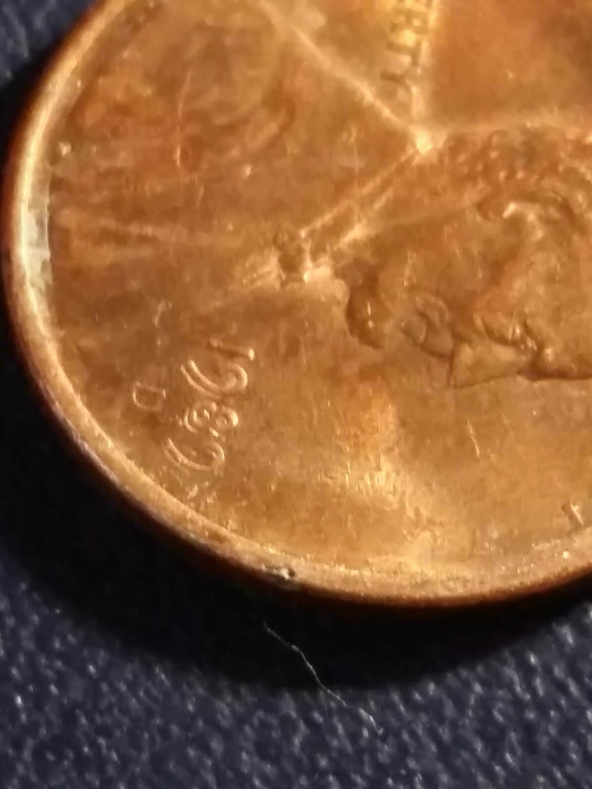Hopefully-It's-A-1989-D-Lincoln-Memorial-1c-Double-Die-On-Date
