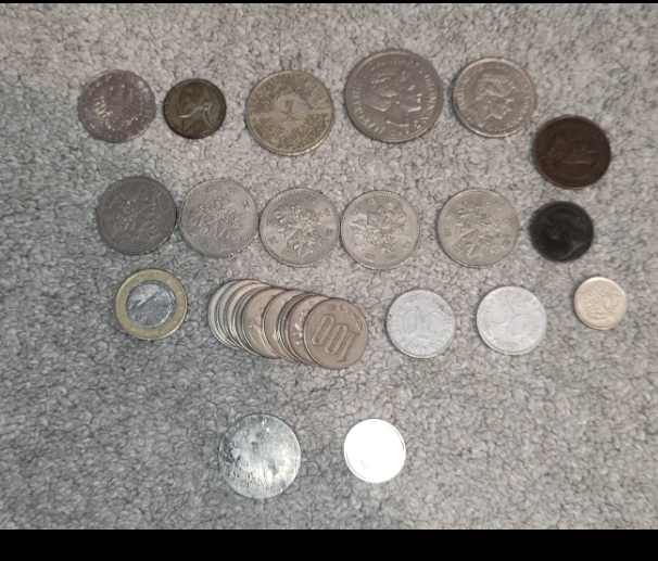 Junk-Shop-Finds---A-Very-Lucky-Day