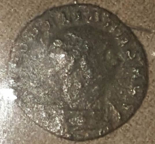 Aurelian-Obverse-With-Aurelian-Recieving-A-Wreath-Reverse