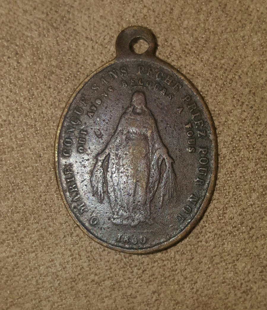 Old-Medallions-Or-Something