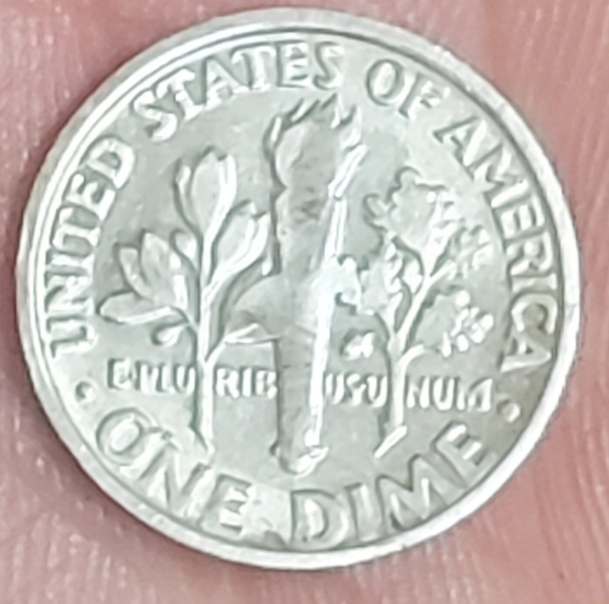 2007-Dime,-Copper-Edges,-No-Ridges-On-Side.