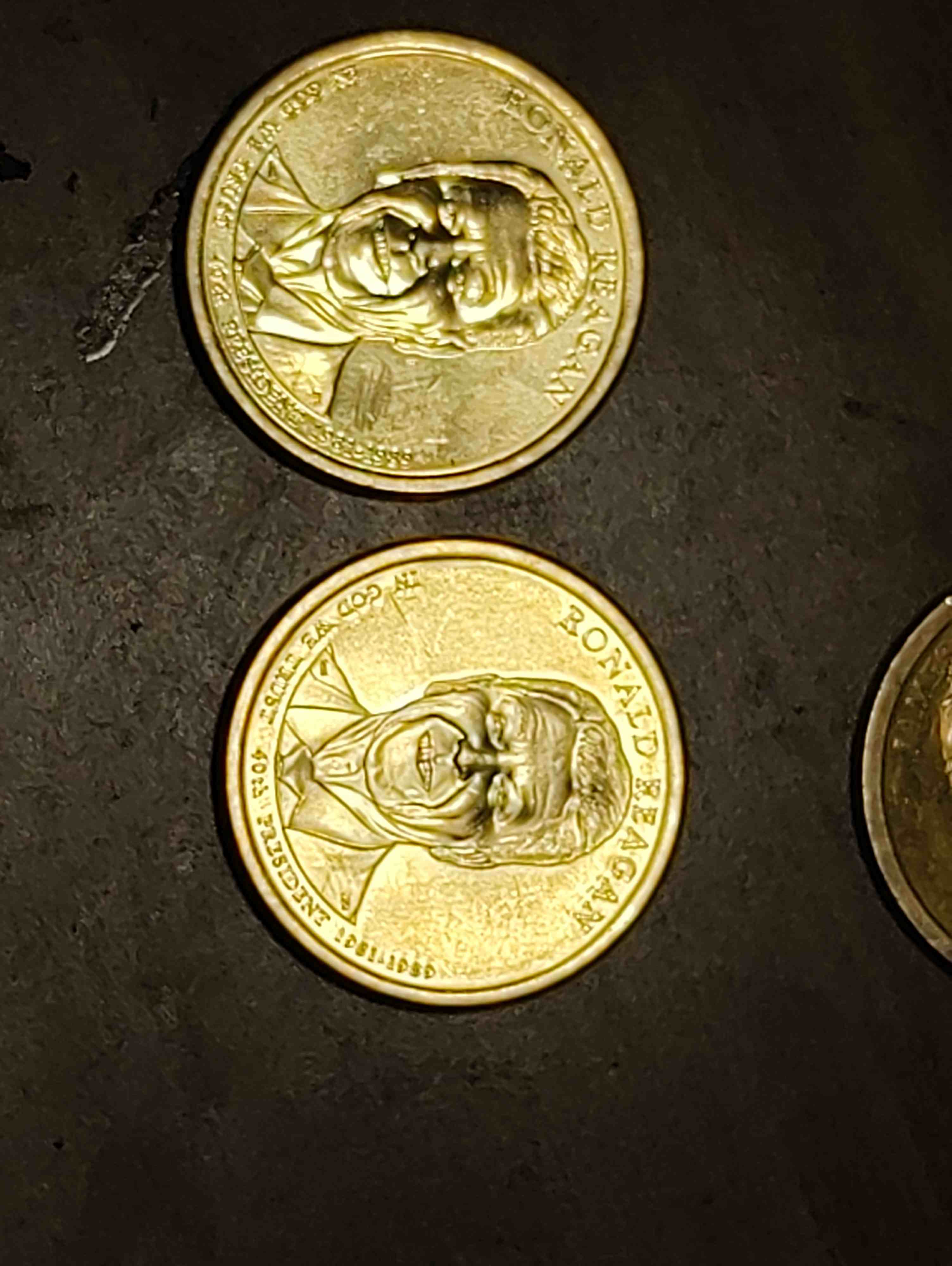 Is-This-The-Error--2016-Ronald-Reagan--Presidential-Dollar-Missing-Edge-Lettering-